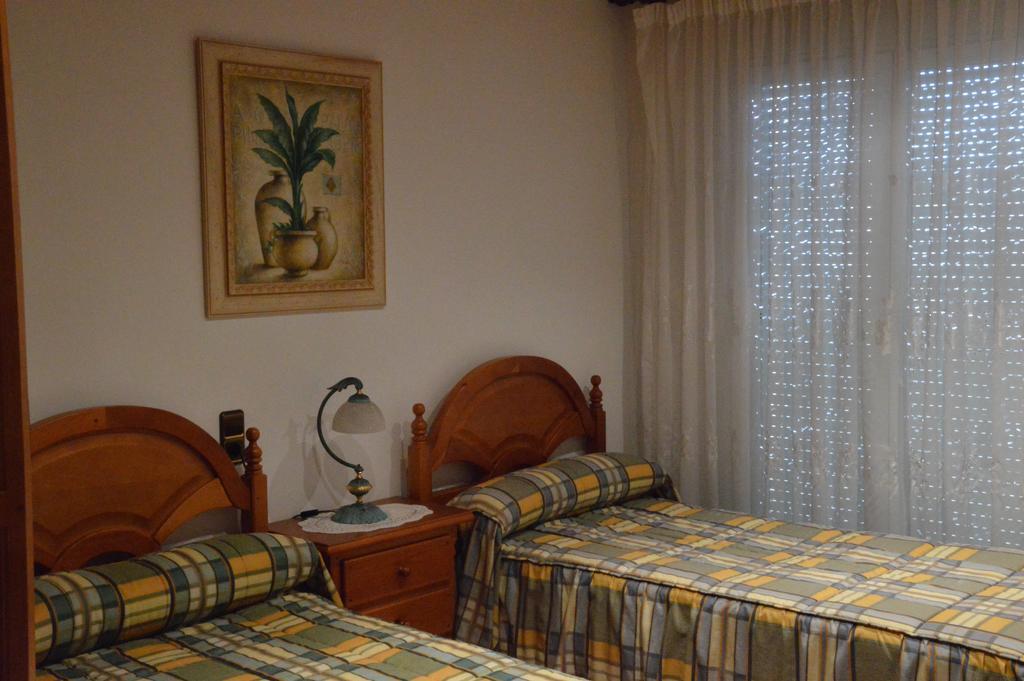 Alcampel Casa Vitorianet旅馆 外观 照片